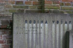 Fotografie hrobu: Bohumil Vošahlík