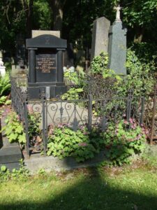 Fotografie hrobu: Jan Kozák