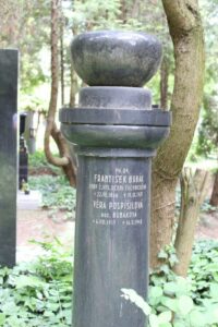 Fotografie hrobu: František Bubák