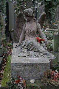 Fotografie hrobu: Augustin, Charlotta a Louisa Piepenhagenovi