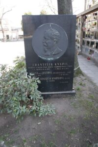 Fotografie hrobu: František Kvapil