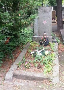 Fotografie hrobu: John Madden