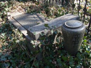 Fotografie hrobu: Antonín Řivnáč