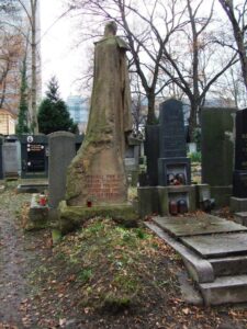 Fotografie hrobu: Josefina Humpalová Zemanová