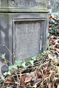 Fotografie hrobu: Václav Hráský