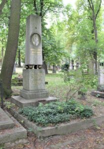 Fotografie hrobu: Václav Kliment Klicpera