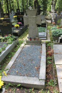 Fotografie hrobu:  Kvasnický Ivan, Levycký Marjan, Popelyšyn Vasyl