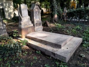 Fotografie hrobu: Antonín Strobach