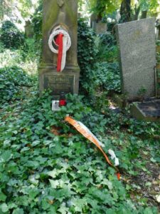 Fotografie hrobu: Václav Bastl