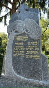 Fotografie hrobu: Růžena Maturová